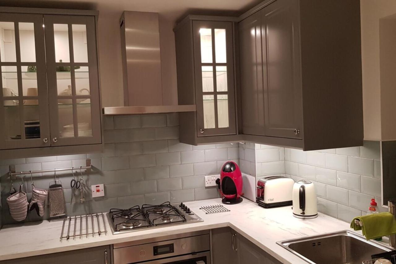 1 Bedroom Apartment On The Riverbank Near St Paul'S Londra Esterno foto
