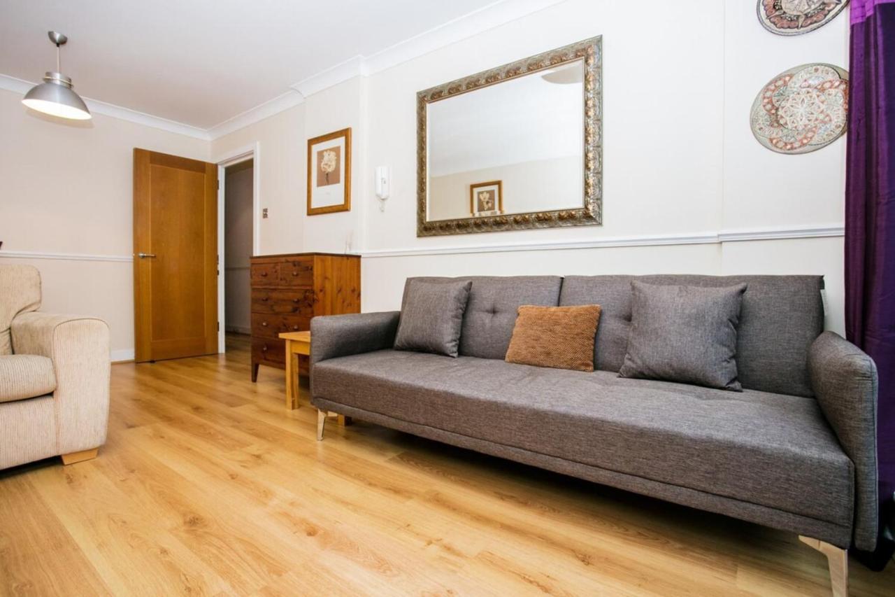 1 Bedroom Apartment On The Riverbank Near St Paul'S Londra Esterno foto