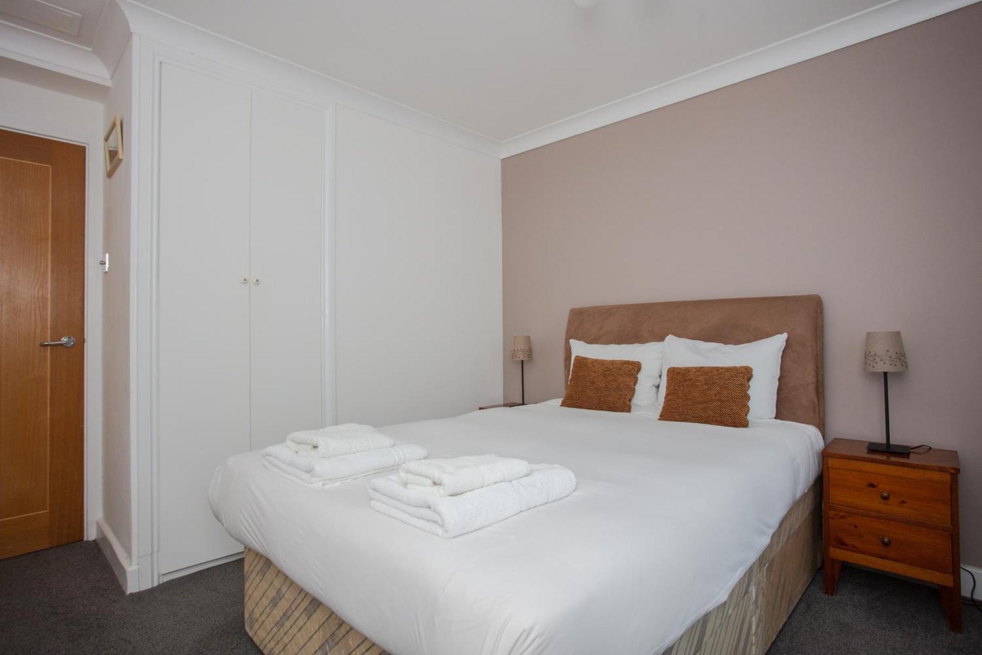 1 Bedroom Apartment On The Riverbank Near St Paul'S Londra Esterno foto