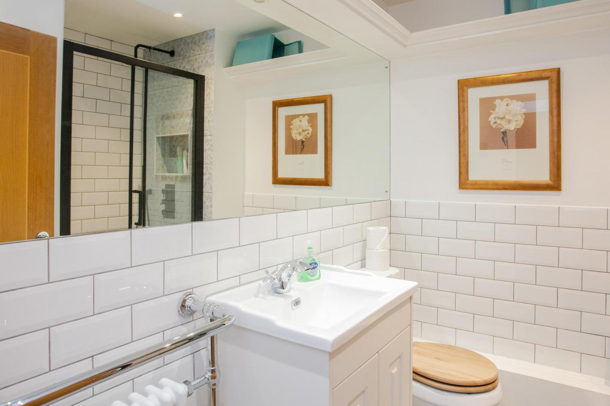 1 Bedroom Apartment On The Riverbank Near St Paul'S Londra Esterno foto
