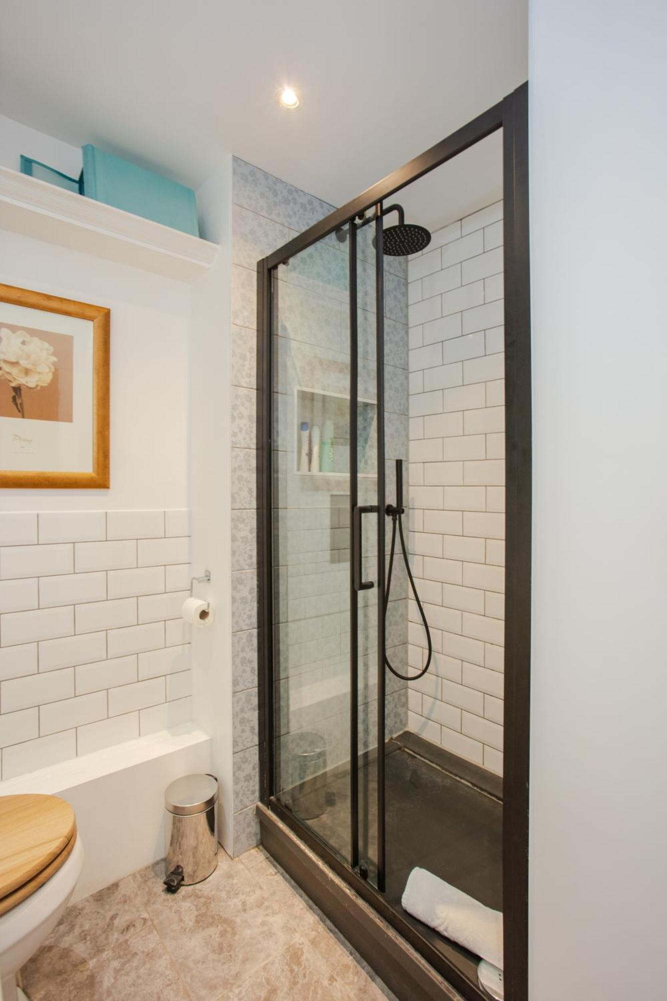 1 Bedroom Apartment On The Riverbank Near St Paul'S Londra Esterno foto